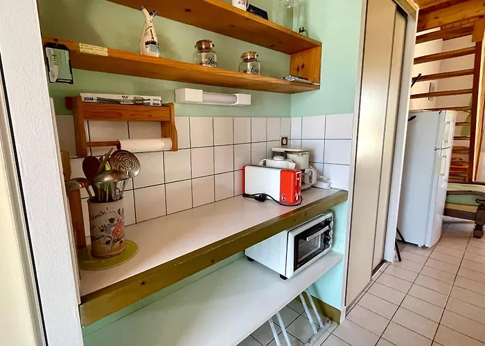 Casa vacanze Maison Avec Jardinet, 2 Chambres, Parking, Proche Et Centre - Fr-1-231-334 Brem-Sur-Mer