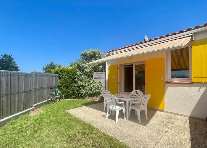 Maison Avec Jardinet, 2 Chambres, Parking, Proche Et Centre - Fr-1-231-334 * Brem-Sur-Mer