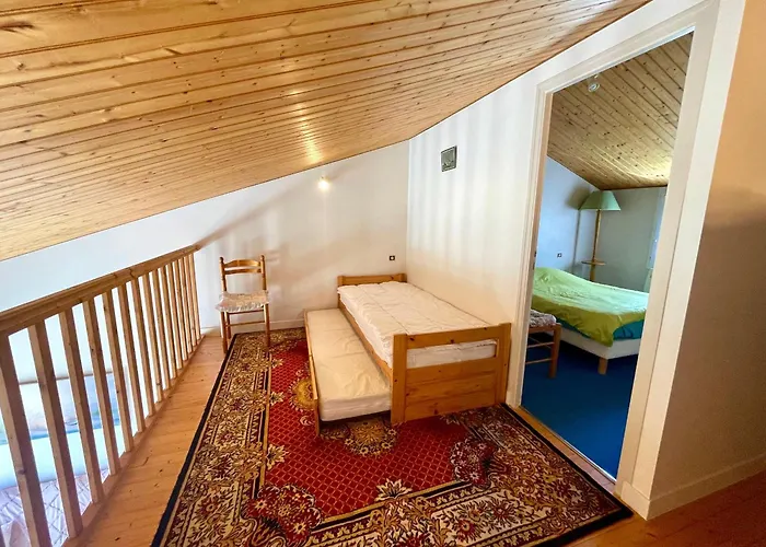 Maison Avec Jardinet, 2 Chambres, Parking, Proche Et Centre - Fr-1-231-334 *